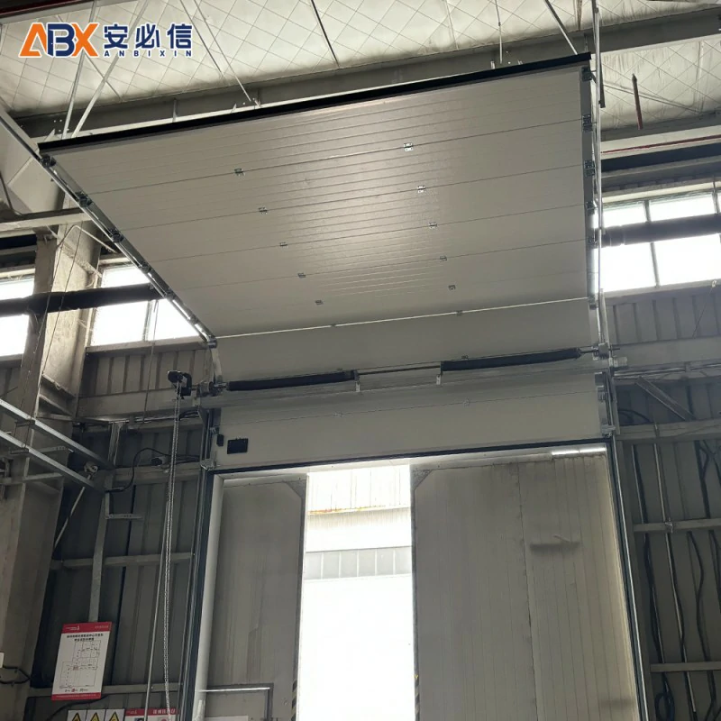 昆玉保温提升门
